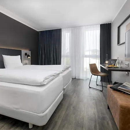 Otel Scotty & Paul 4*