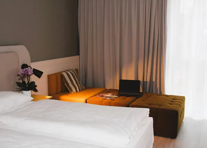 Scotty & Paul Hotel 4*